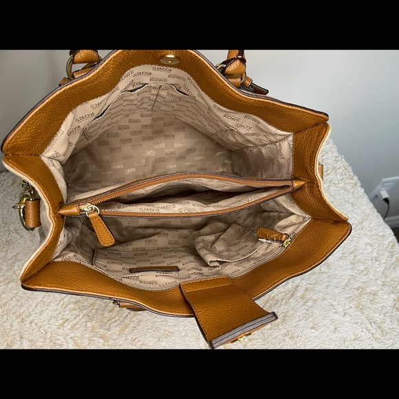 Authentic Michael Kors Hamilton Canvas Satchel - Picture 8 of 10